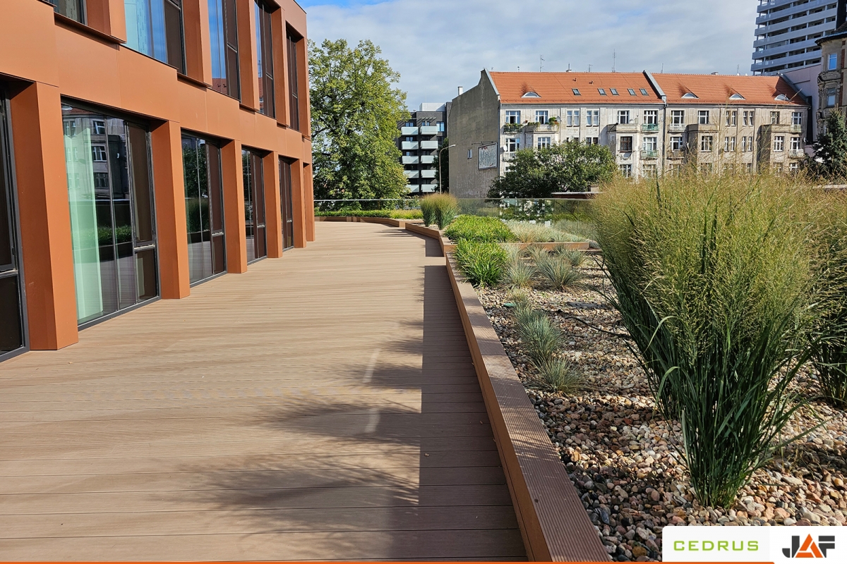 Kompleks biurowy Wrocław, Gardin Line