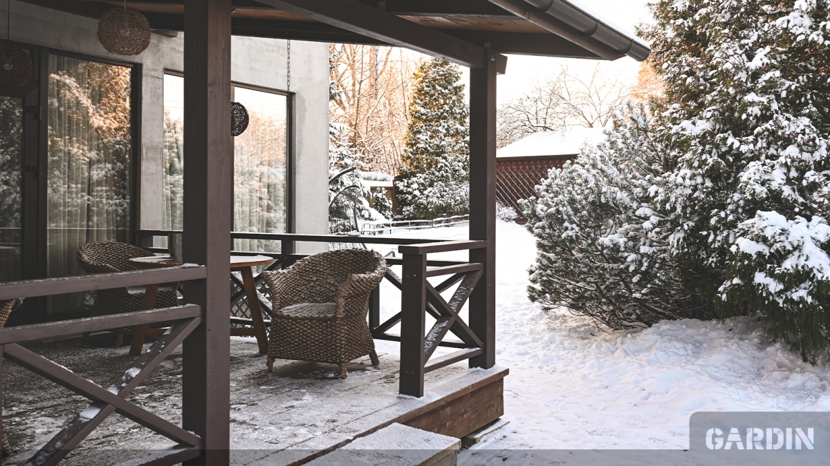 Czy można montować taras zimą?